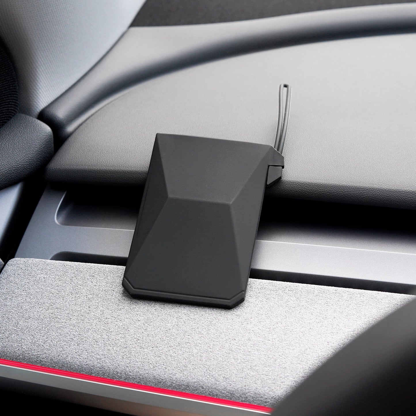 [Aisen] Silicone Key Card Cover for Tesla Model 3 & Model Y (Premium Flexible Silicone, Anti-Slip Signal Pass-Through)