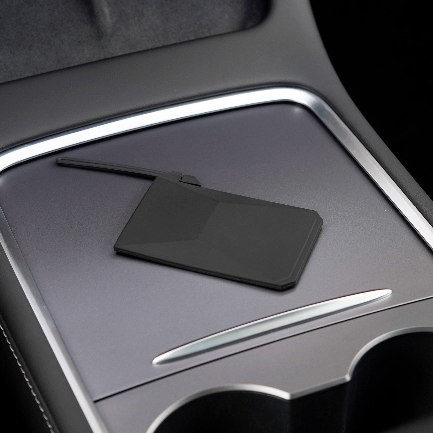 [Aisen] Silicone Key Card Cover for Tesla Model 3 & Model Y (Premium Flexible Silicone, Anti-Slip Signal Pass-Through)