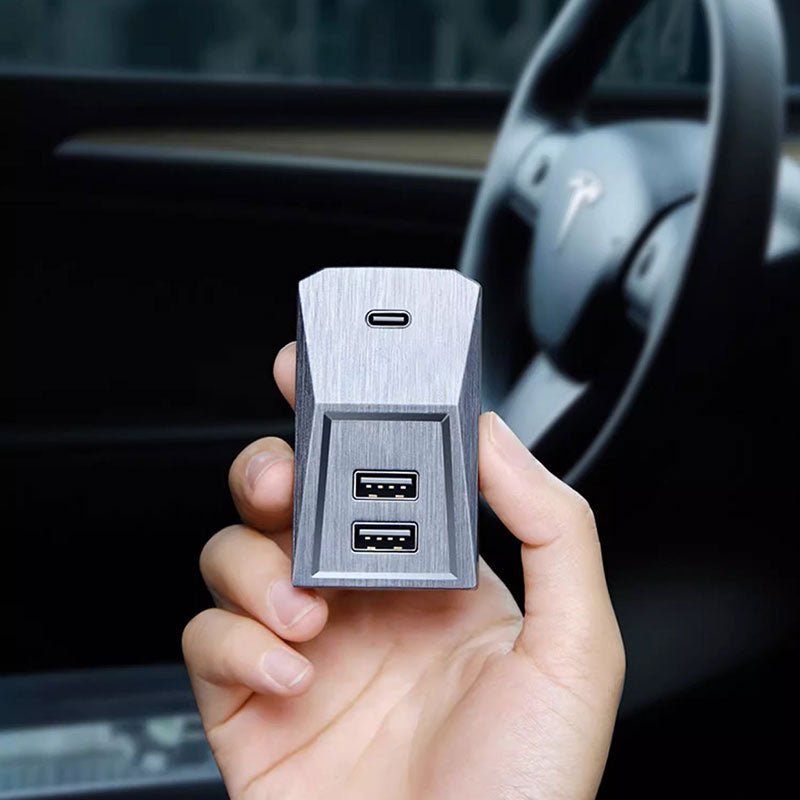 [Aisen] 4-Port USB Hub Center Console Docking Station Adapter for Tesla Model Y Juniper Model 3 Highland
