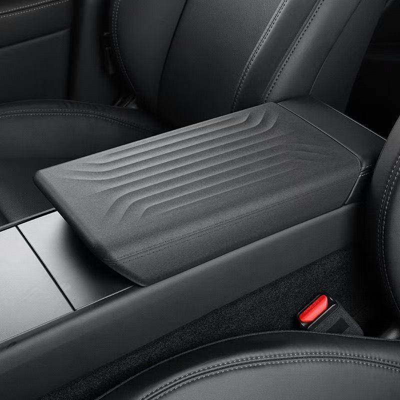 [Aisen] for Tesla Model 3 Highland 2024+ Model Y Juniper 2025+ Central Control Armrest Cover TPE Interior Protective Pad Anti-Scratch Console Accessory