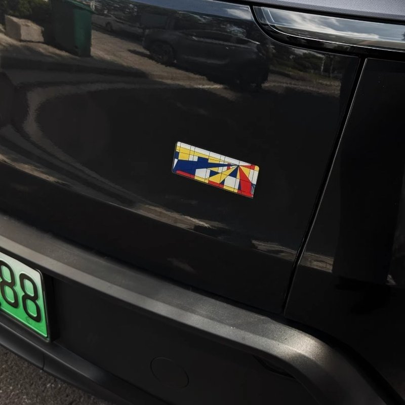 [Aisen] Rear Trunk Badge Logo Emblem for Tesla Model 3 Model Y Car Tailgate Modification