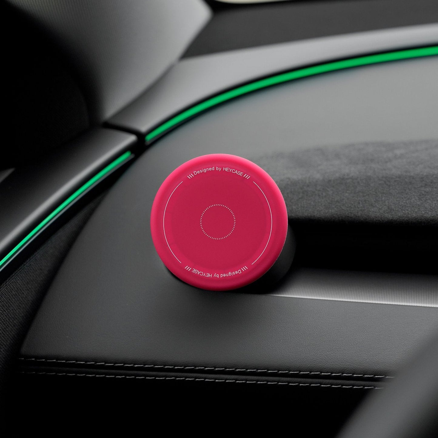 [Aisen] Magnetic Phone Holder for Tesla Model Y Juniper & Model 3 Highland 2024-2026 Silicone MagSafe Car Mount ( LHD & RHD Universal)