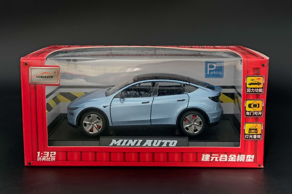 [Aisen] Diecast Metal Toy Car Model Collectible Miniature Vehicle for Tesla Model Y Juniper (Premium Diecast Zinc Alloy & High-Impact Polymer, 1:32 Scale Sound & Light 1PCS)